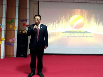 場面火爆 ！重慶公學(xué)舉行初一招生活動(dòng)