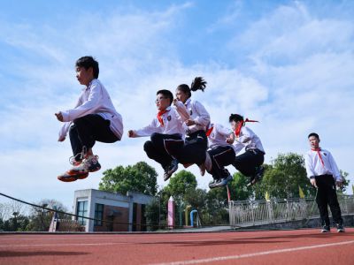 青春飛揚，當“燃”不讓——重慶市遠恒佳學校2024年春第二屆趣味運動會精彩回顧